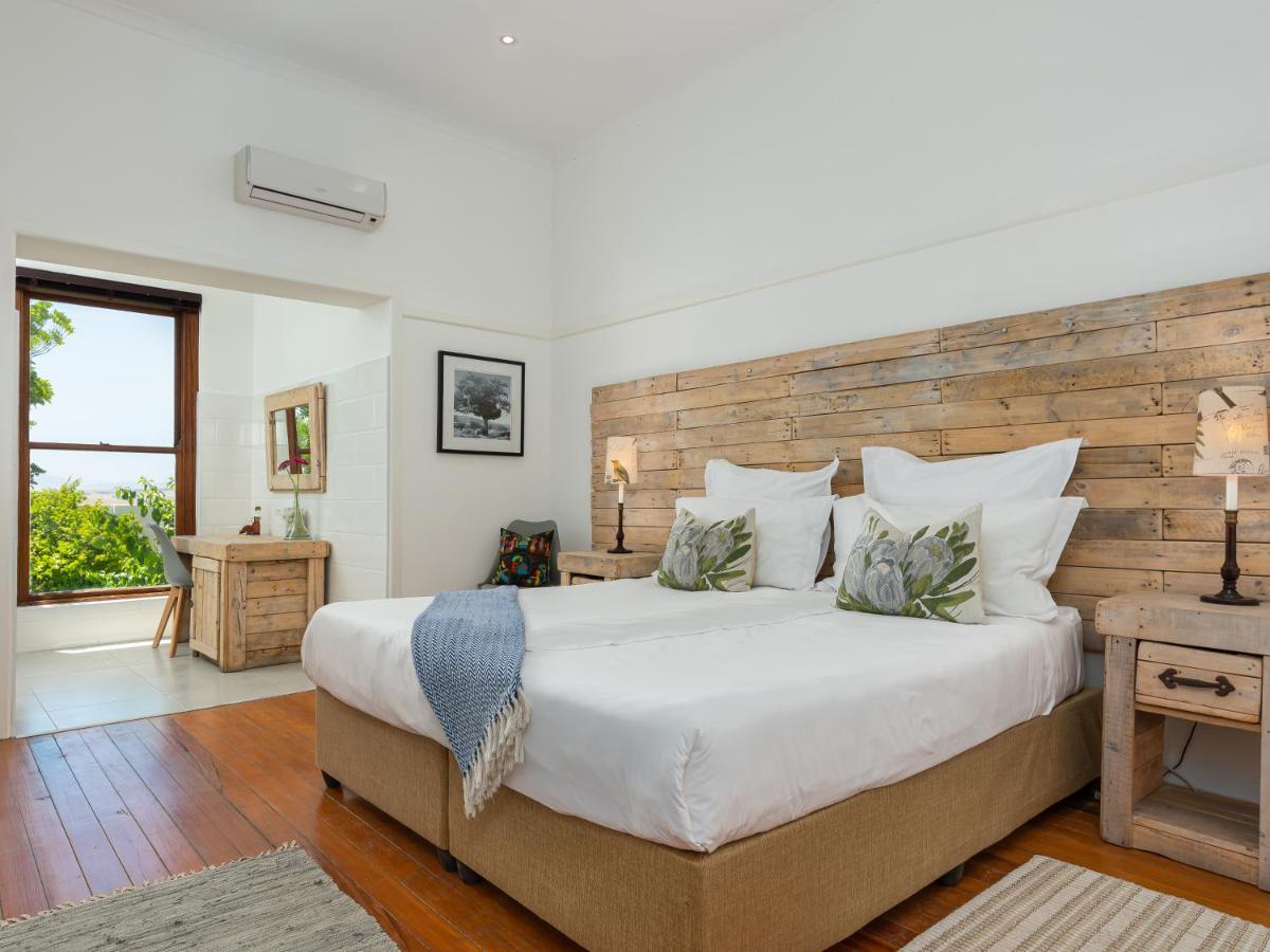 Abbotts Hill Hotel มาล์มสบรี ภายนอก รูปภาพ
